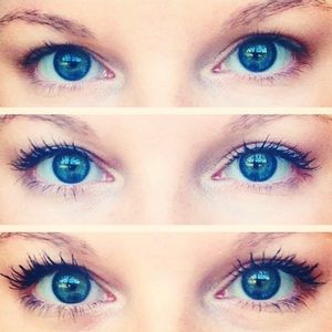 NWT Younique 3D Fiber Lash Mascara